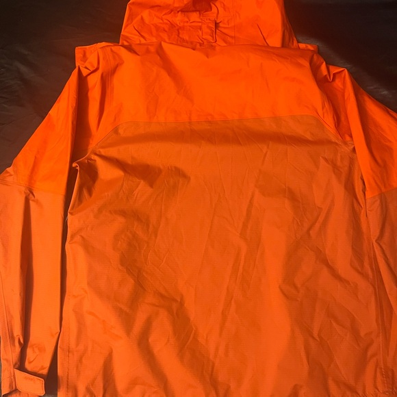 Rei co-op premium rain jacket size small - Picture 4 of 5